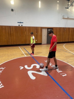 Začaly kroužky florbalu a futsalu